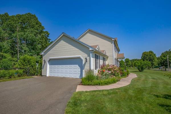 Westfield, MA 01085,16 Willow Brook Lane