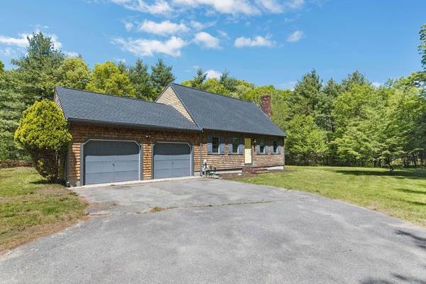 Middleboro, MA 02346,8 Stacey Rd