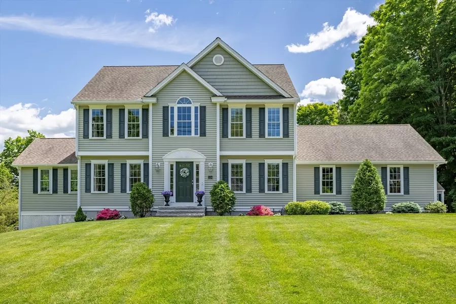 534 Newtown Road, Littleton, MA 01460