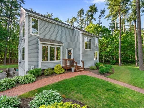 1 Trout Farm Ln, Duxbury, MA 02332