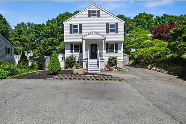 8 Cedar Street, Wilmington, MA 01887