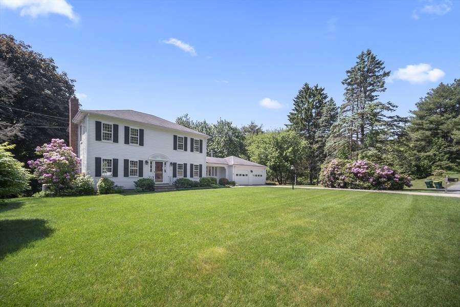 33 Windmill Drive, Sudbury, MA 01776