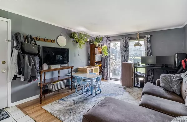 Rutland, MA 01543,176 Maple Avenue #1-1