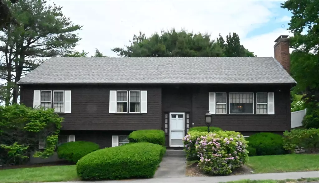 17 Cefalo Road, Needham, MA 02494