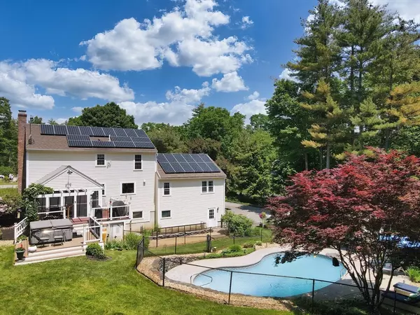 Shirley, MA 01464,11 Pumpkin Brook Rd