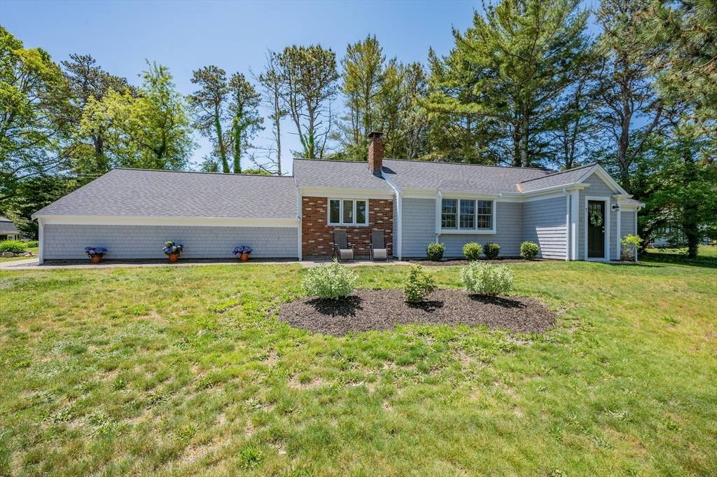 81 Shaker House Rd, Yarmouth, MA 02675