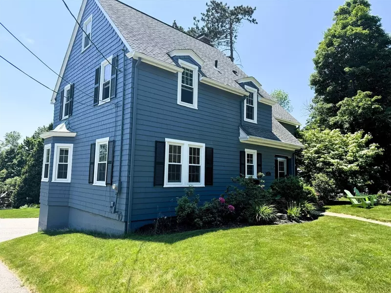 17 Armington Ln, Holden, MA 01520