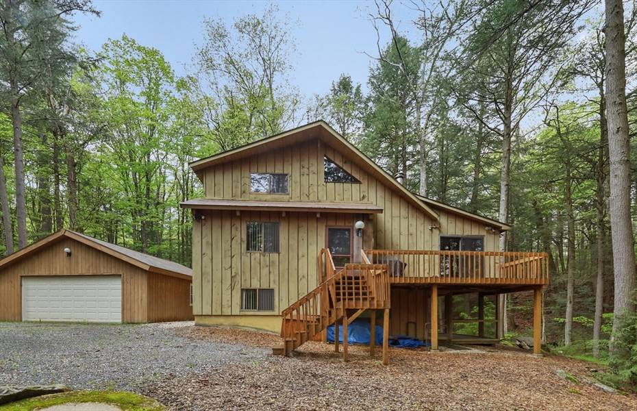 308 Hidden Lane, Sandisfield, MA 01255