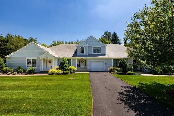 East Longmeadow, MA 01028,117 Pinehurst Drive #117