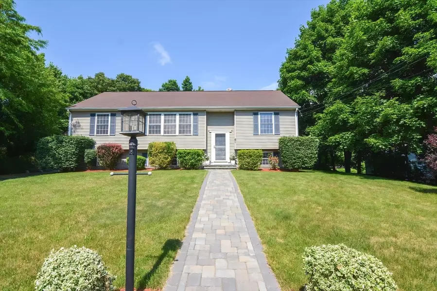 61 Rocklawn Avenue, Attleboro, MA 02703