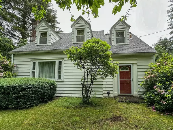 224 Loomis St, Westfield, MA 01085