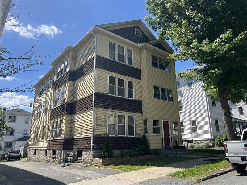 196 Fairmont Avenue, Worcester, MA 01604