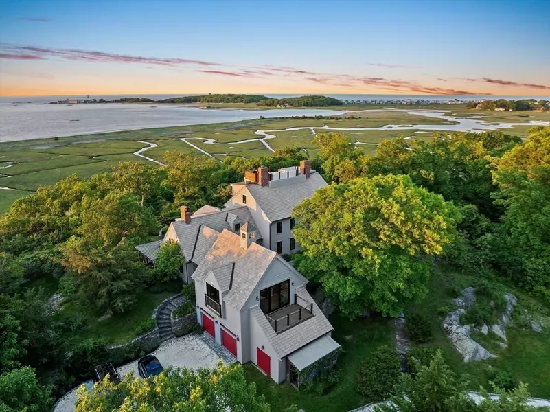 24 Wood Island Road, Scituate, MA 02066