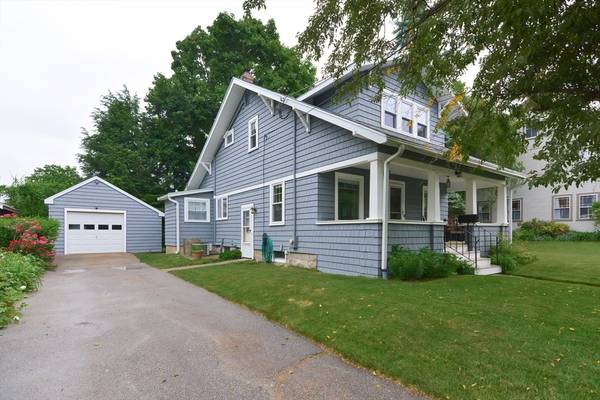 Walpole, MA 02081,33 Riverside Pl