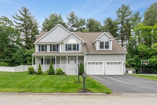 31 Wells Dr, Tewksbury, MA 01876