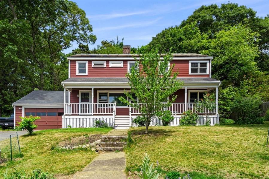 55 Robert Road, Marblehead, MA 01945