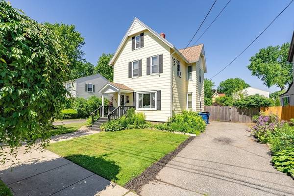 42 George St, West Springfield, MA 01089