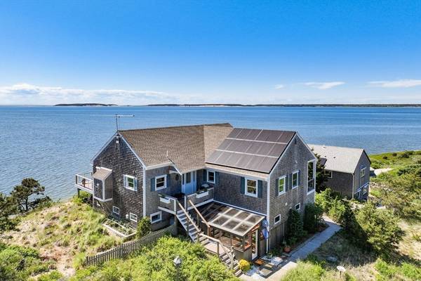 114 & 0 4th Street, Wellfleet, MA 02667