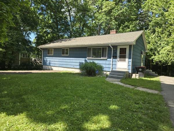 76 Sunset Dr, Brockton, MA 02301