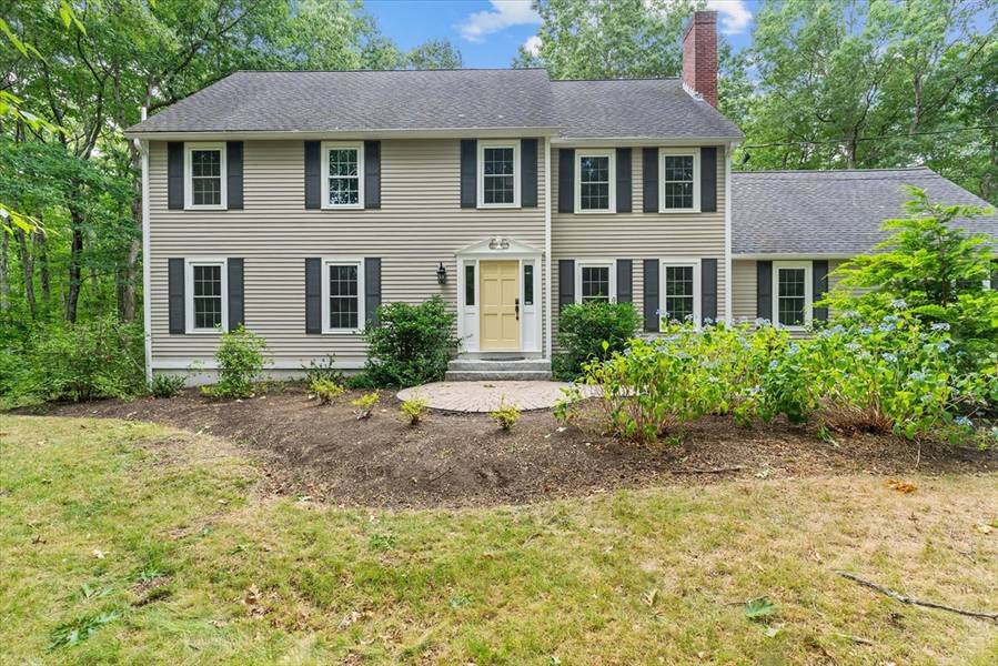 218 Whiley Rd, Groton, MA 01450