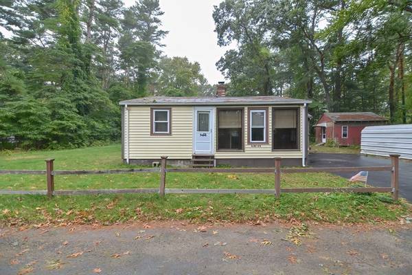 6 3rd Ave, Lakeville, MA 02347