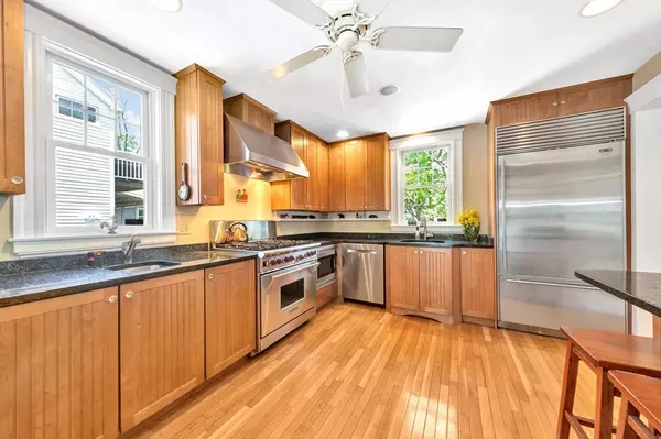 Salem, MA 01970,14 Lee St