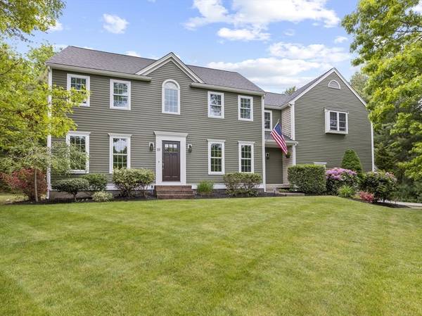 88 Ocean Hill Drive, Kingston, MA 02364