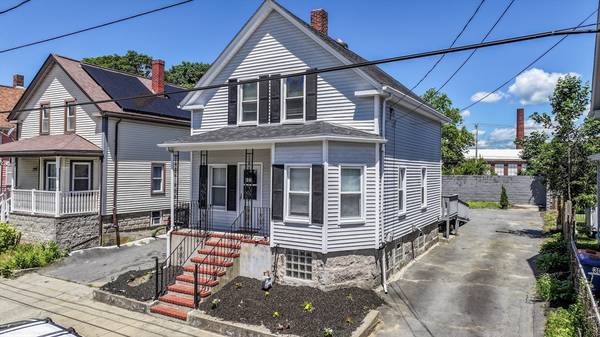 307 Tinkham St, New Bedford, MA 02746