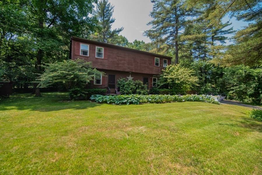 126 Squanacook, Shirley, MA 01464