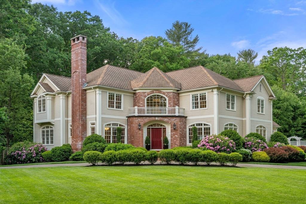 55 Radcliffe Road, Weston, MA 02493