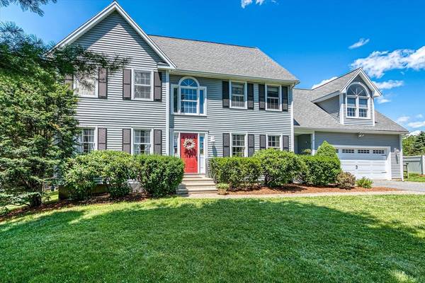 Natick, MA 01760,14 Blossom Cir