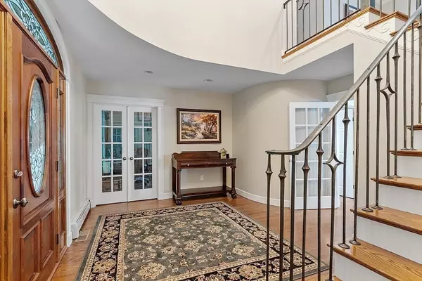 Andover, MA 01810,10 Cobblestone Lane