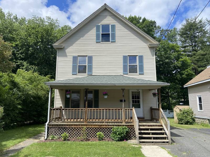 78 Beech St, Greenfield, MA 01301