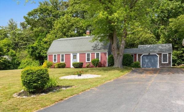 95 Wadsworth, Duxbury, MA 02332