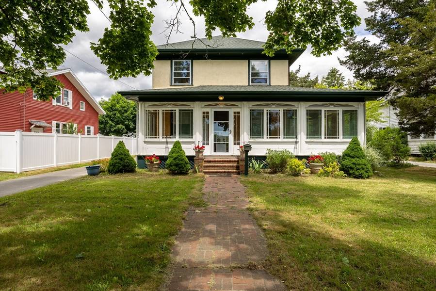 85 Marion Rd, Wareham, MA 02571