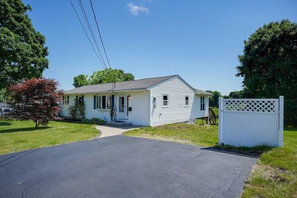 Hudson, MA 01749,6 Dover Circle