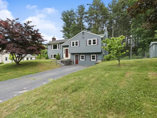 Townsend, MA 01469,20 Balsam Dr