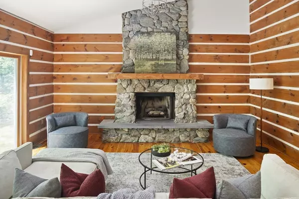 Stow, MA 01775,77 Wheeler Rd