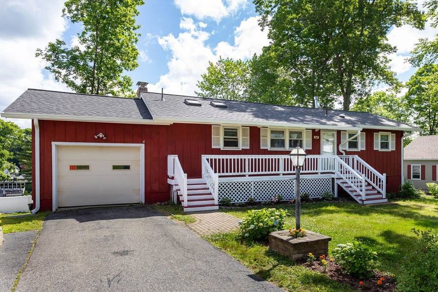 8 Yale Dr., Milford, MA 01757