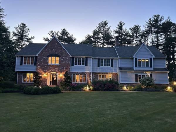 47 Whichita Road, Medfield, MA 02052