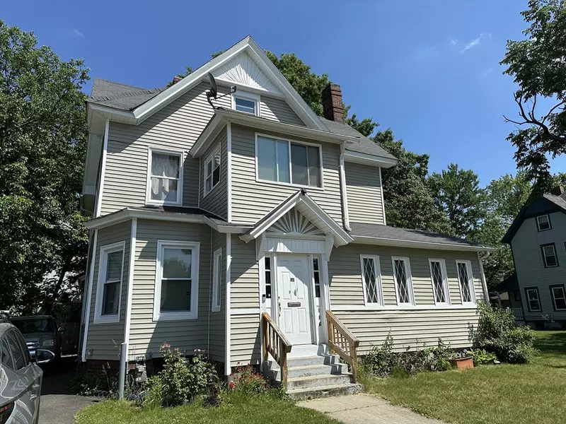 116 Amherst St, Springfield, MA 01109