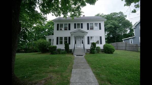 65 Pentucket Ave, Lowell, MA 01852