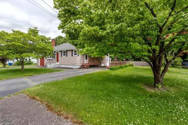 Randolph, MA 02368,18 Oakwood Dr