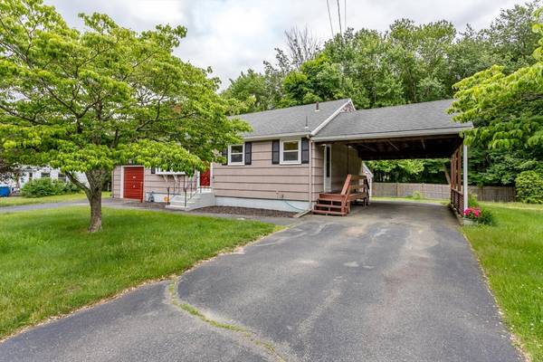 Randolph, MA 02368,18 Oakwood Dr