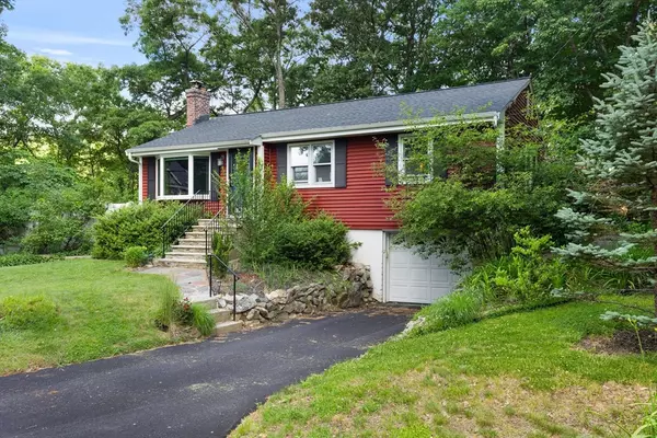 14 Burt Rd, Wilmington, MA 01887