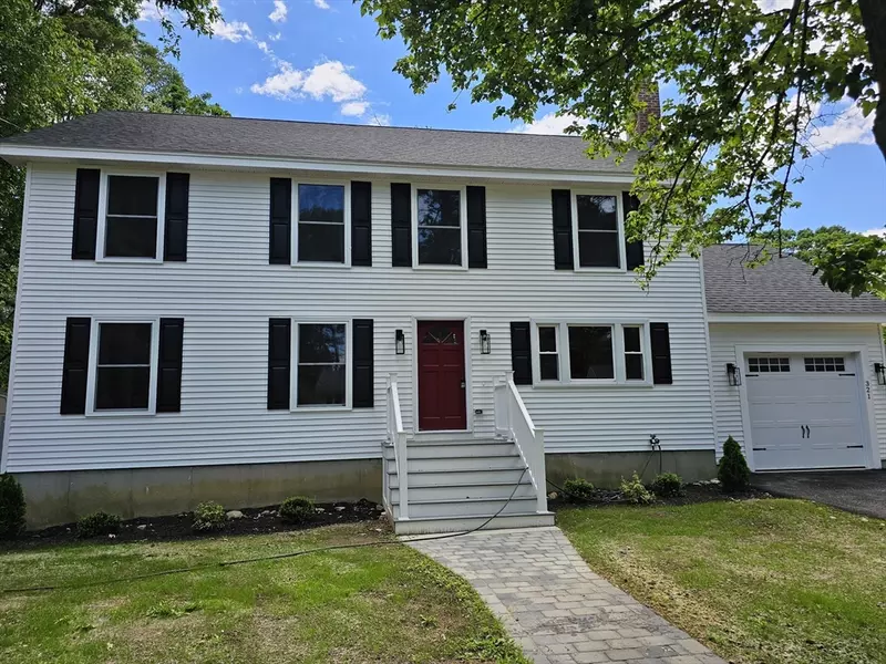 321 Forest Street, Hamilton, MA 01982