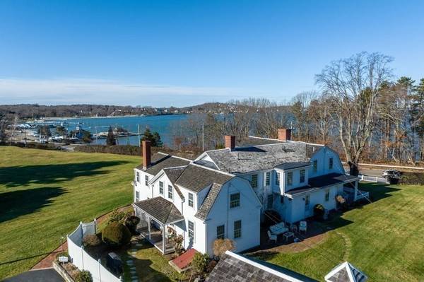 73 Summer St, Hingham, MA 02043