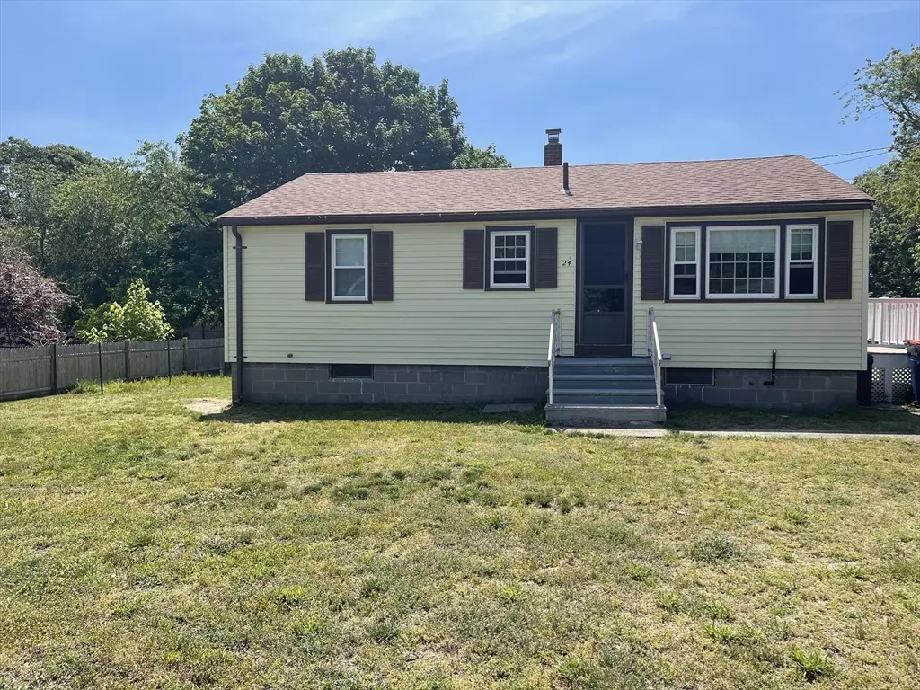 Wareham, MA 02571,24 Meadowlark Dr