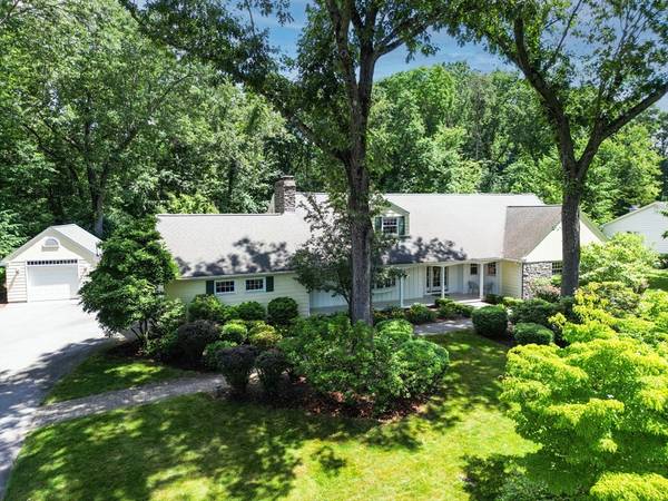 146 Silver Birch Road, Longmeadow, MA 01106