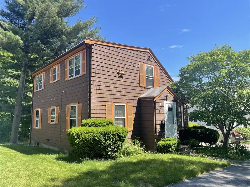 91 Verona St, Lynn, MA 01904